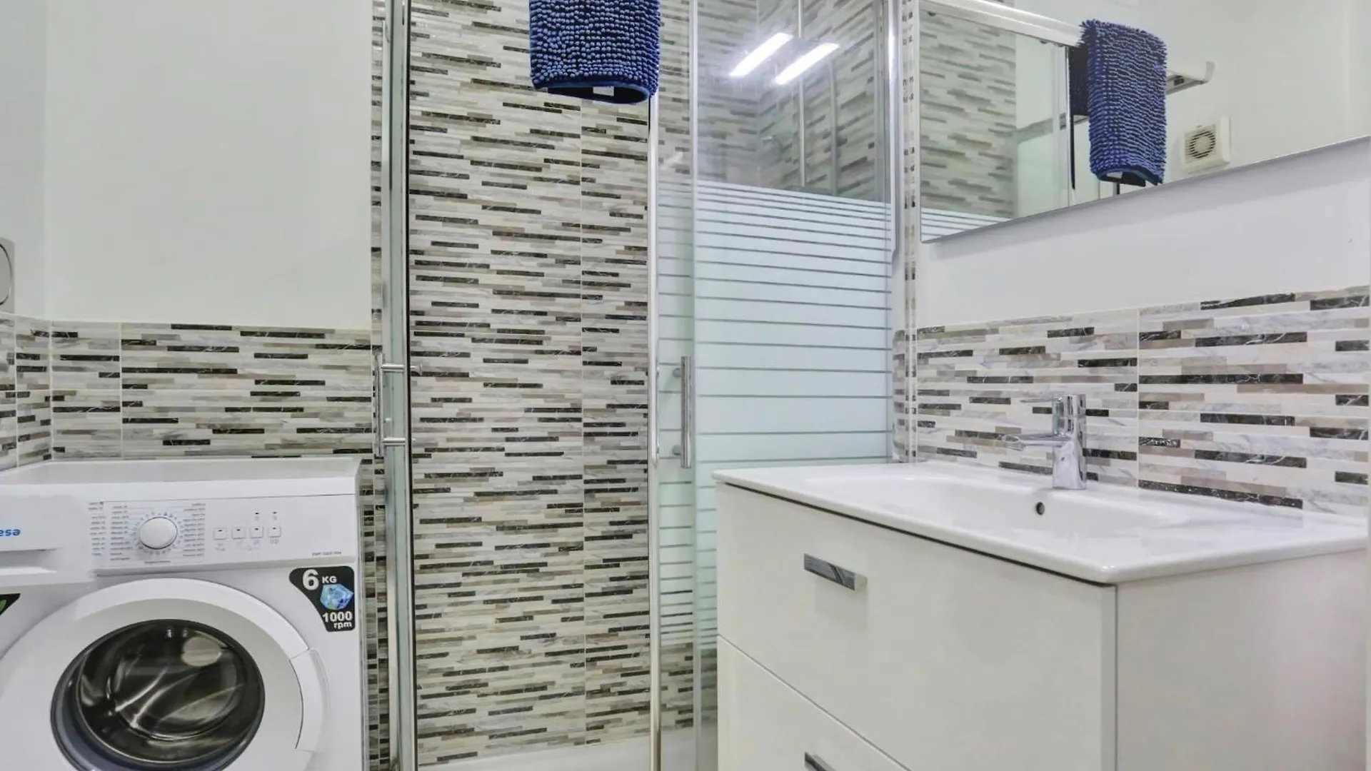 Little Gem, Panoramic Balcony, Con Air, Pool, Wifi Appartement Chayofa Spanje