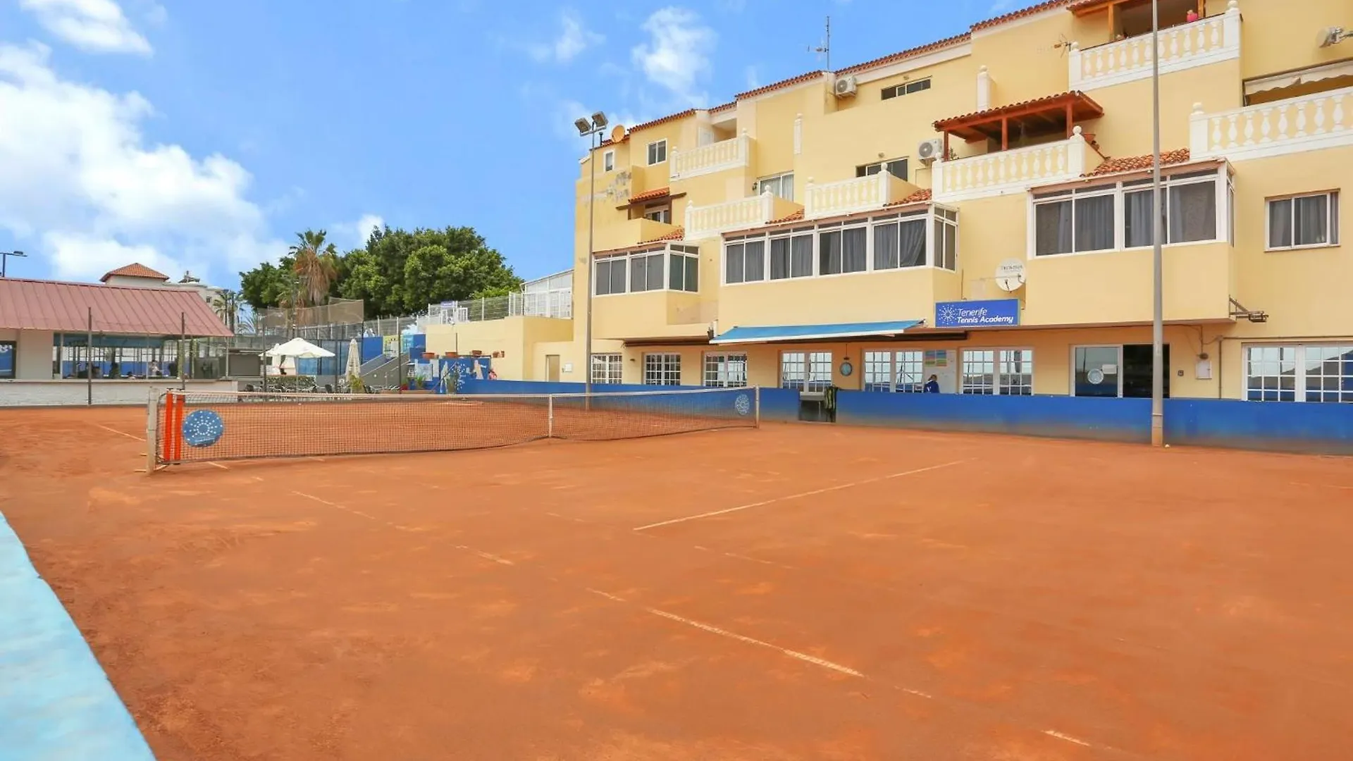 Little Gem, Panoramic Balcony, Con Air, Pool, Wifi Apartment Chayofa Spain